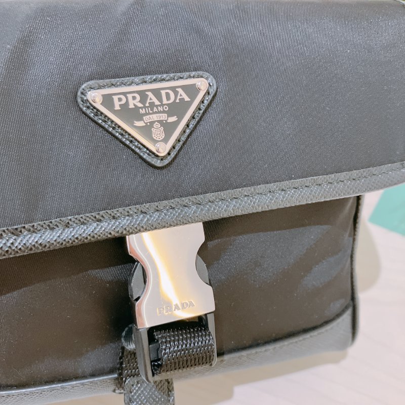 TK2063 Prada 黑色經典腰包 男女通用 Smartphone Case Black-12
