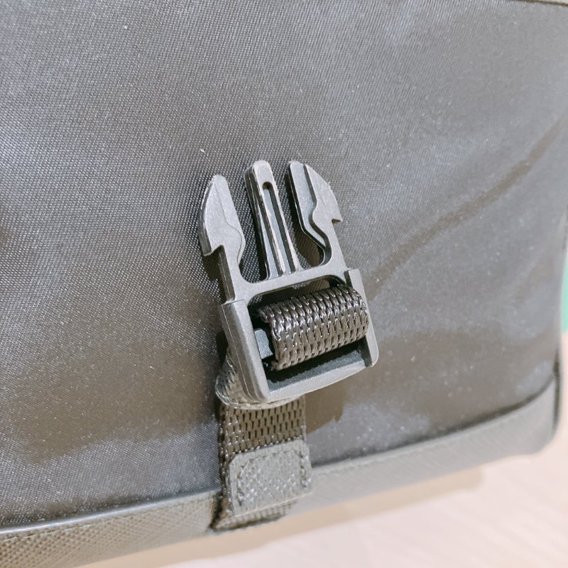 TK2063 Prada 黑色經典腰包 男女通用 Smartphone Case Black-14