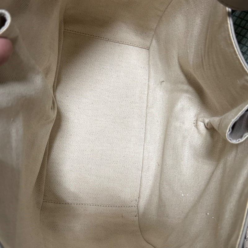 LOEWE HAMMOCK 漸層奶蓋綠吊床包 小號-15