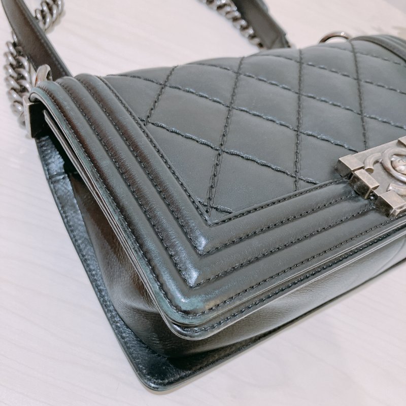 TK2067 Chanel Boy Medium 25cm Lambskin Black X PHW-7