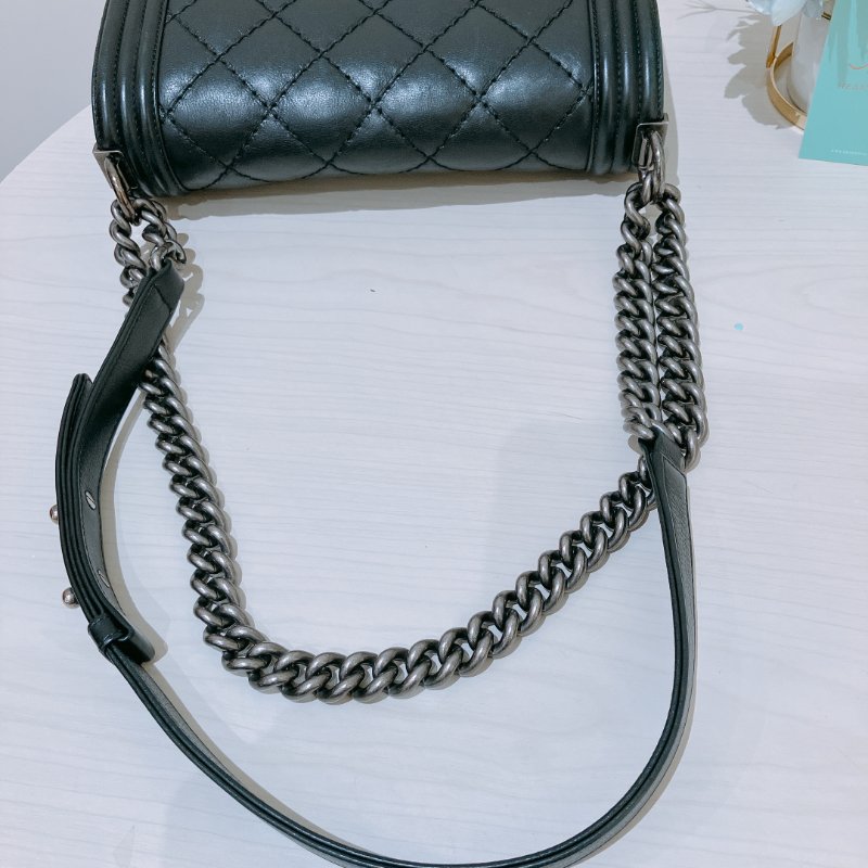 TK2067 Chanel Boy Medium 25cm Lambskin Black X PHW-28