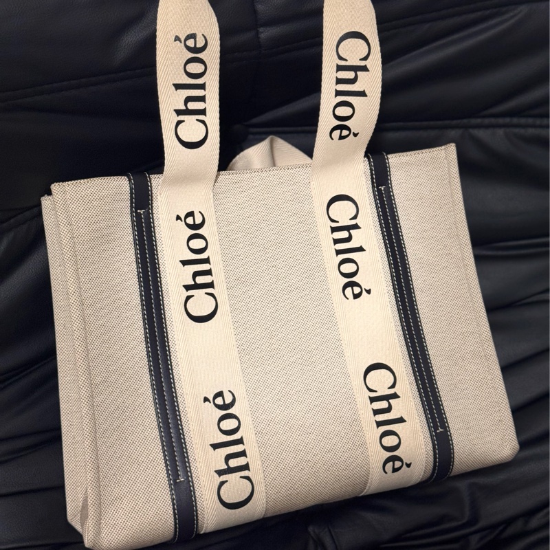 「99新✨全網最低價」Chloé Woody 中號托特包|米色帆布黑色皮革-6
