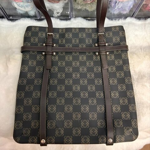 羅伊威 LOEWE Anagram 老花手提包