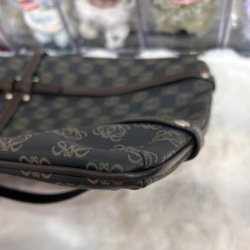 羅伊威 LOEWE Anagram 老花手提包-5