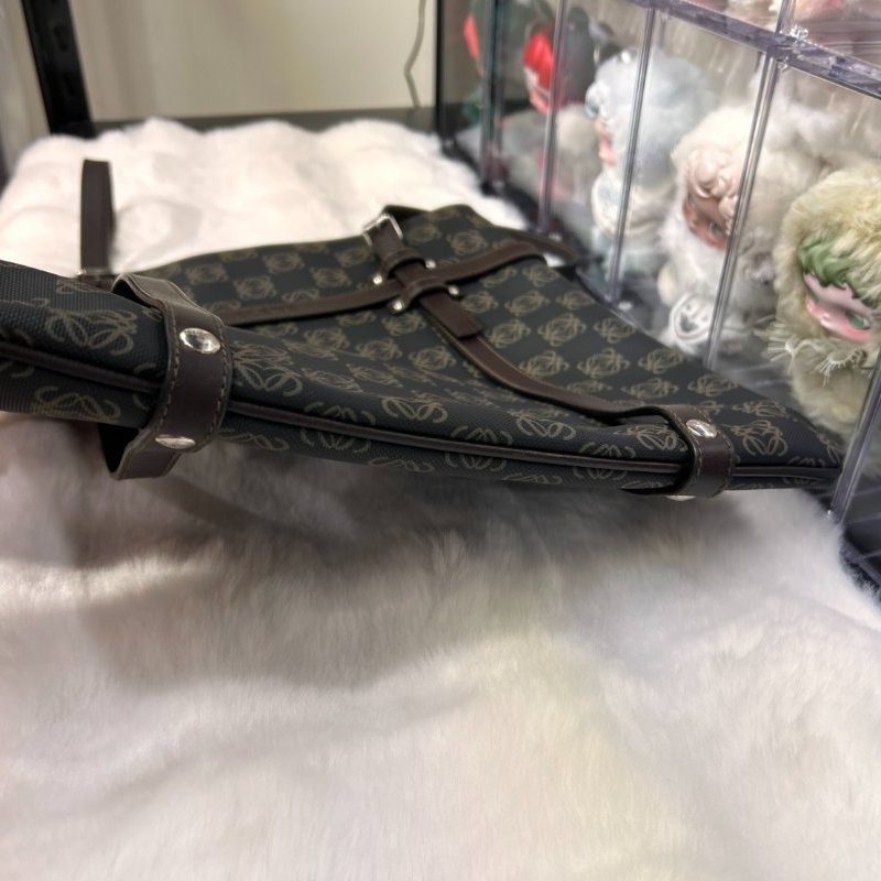 羅伊威 LOEWE Anagram 老花手提包-6