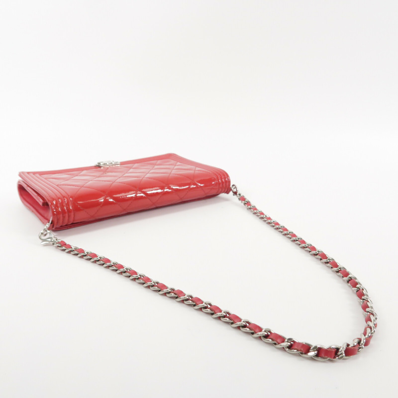 CHANEL 漆皮皮革Boy WOC Wallet On Chain鏈帶肩背袋-8