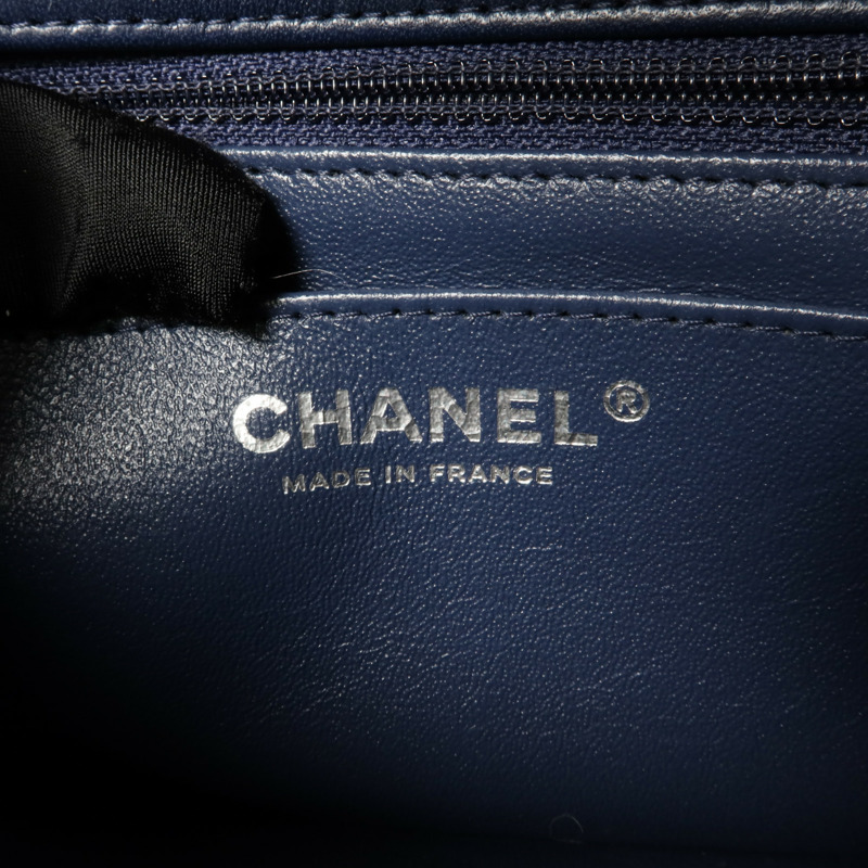 CHANEL 斜紋軟呢/亮片Mini Classic 20鏈帶肩背袋-5
