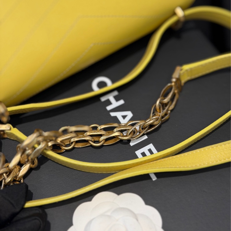 Chanel香奈兒 季節款信封包 鐳射27開帶卡 檸檬黃 金扣 V紋牛皮 尺寸20*13.5*5.5-4