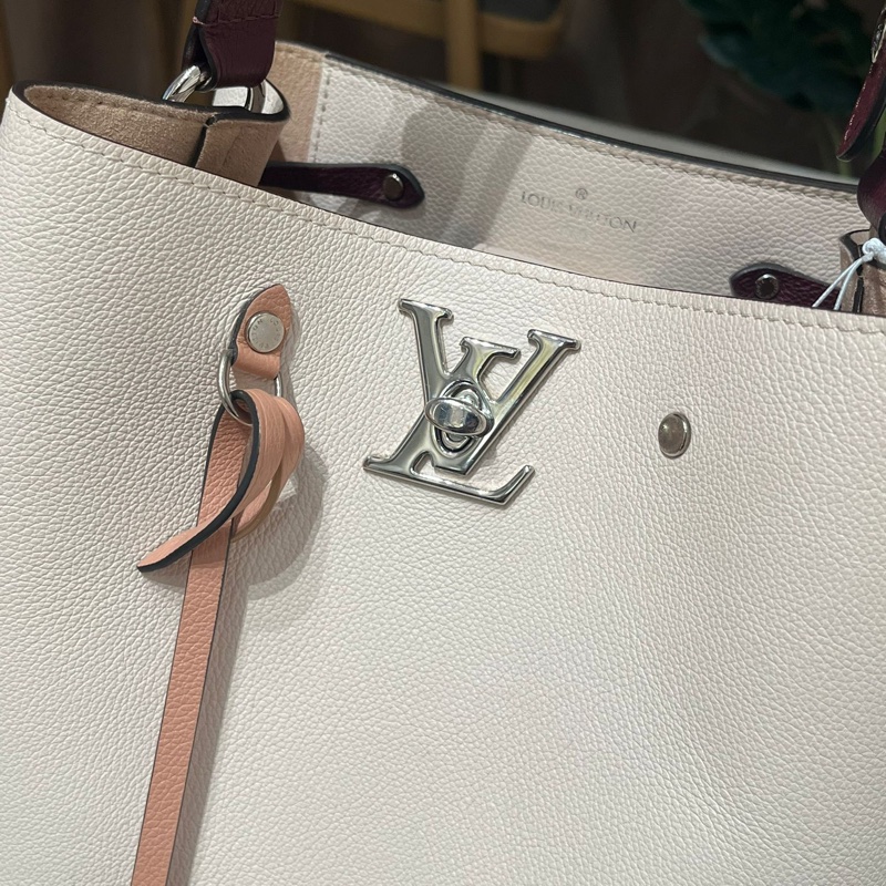 LV Lockme Bucket bag Calfskin-4