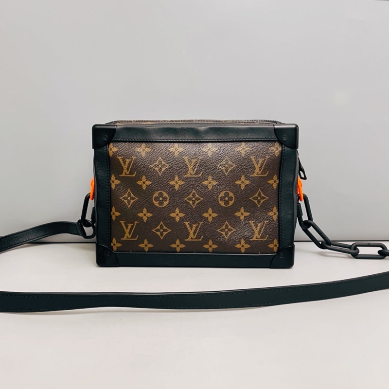 Louis Vuitton Soft Trunk (M44478) 原花拉鍊斜背方盒包-0