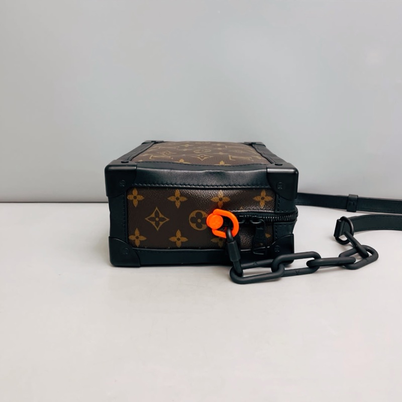 Louis Vuitton Soft Trunk (M44478) 原花拉鍊斜背方盒包-3
