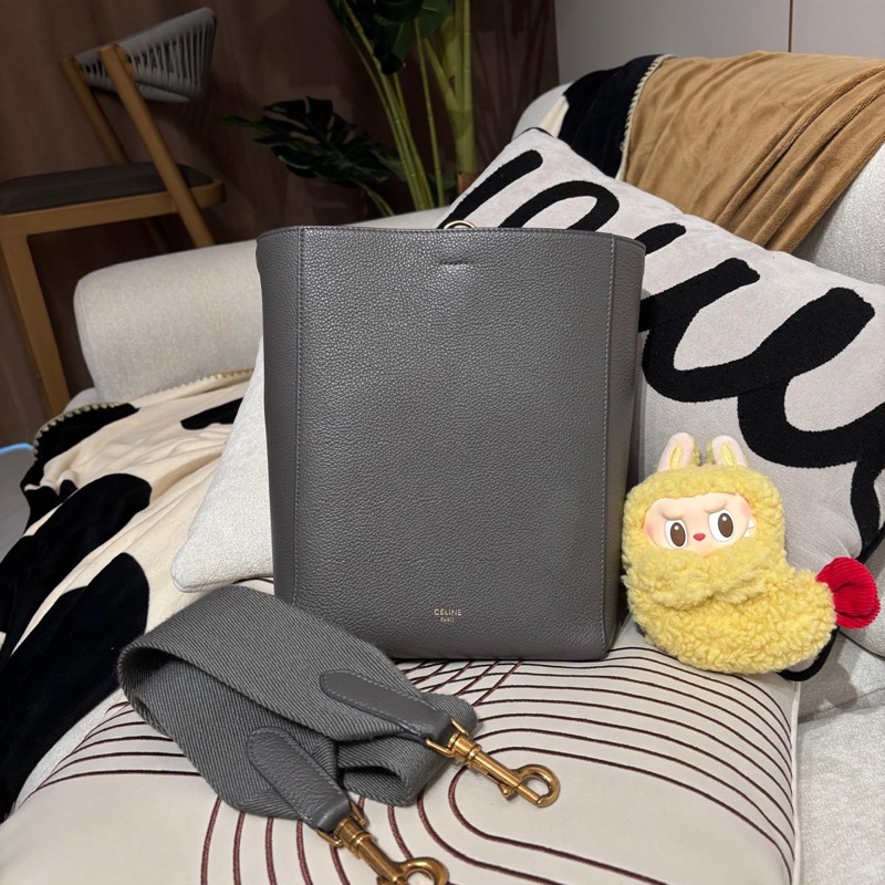 Celine sangle small bucket bag 灰色牛皮水桶袋 new logo-0