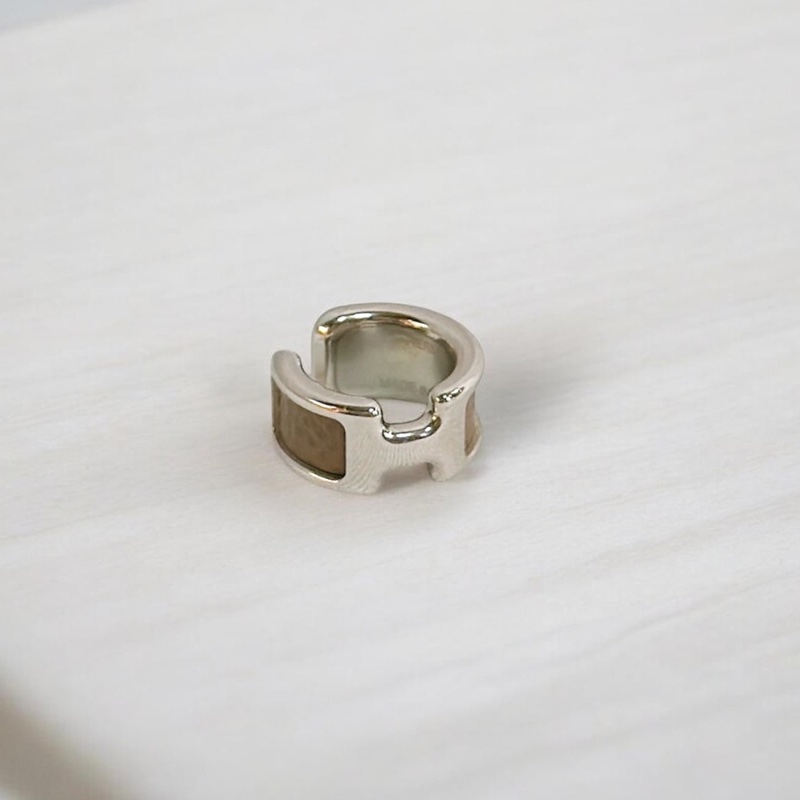 莉亞精品♡ Hermes 大象灰銀 耳骨夾 二手美品-0