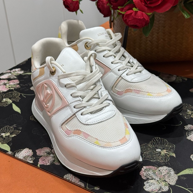 Louis Vuitton 路易威登 新款運動鞋 39碼-3