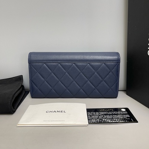 Chanel香奈兒 99新古巴系列雙C深藍色牛皮長款錢包 尺寸19.5×10.5×4