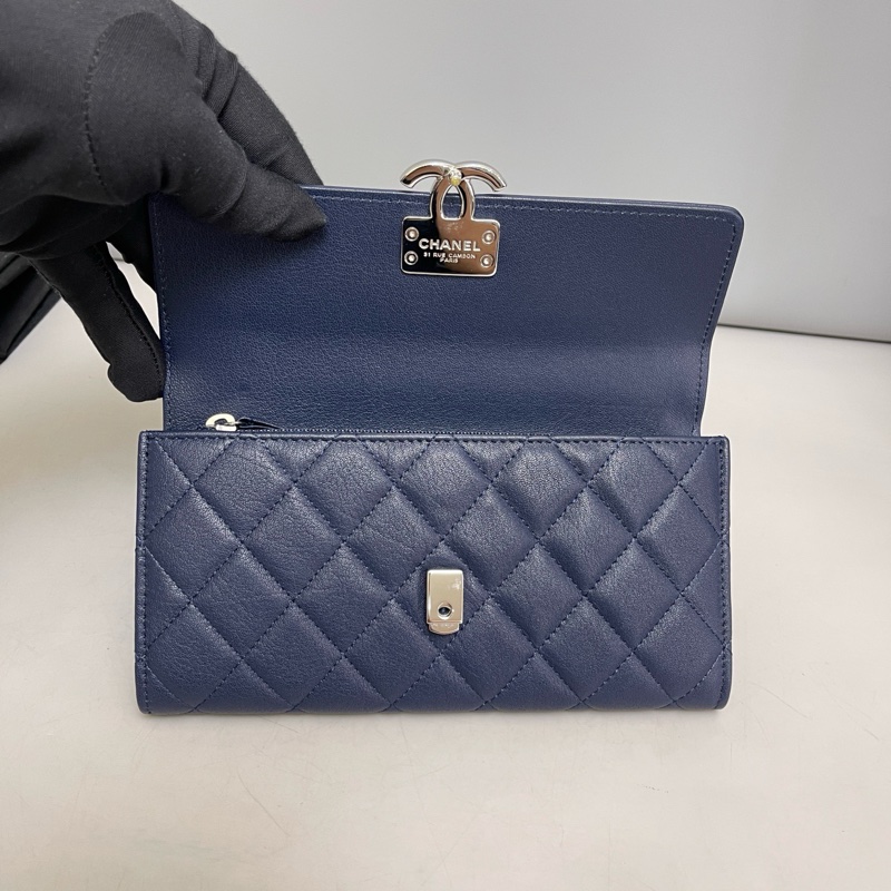 Chanel香奈兒 99新古巴系列雙C深藍色牛皮長款錢包 尺寸19.5×10.5×4-6