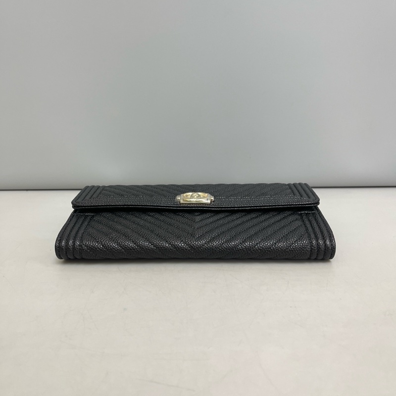 Chanel香奈兒 99新Leboy黑金荔枝紋v紋長款錢包-4