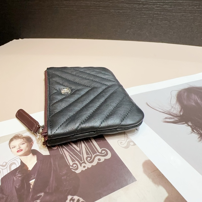 Chanel 黑牛皮山型紋一字拉鍊零錢包-4