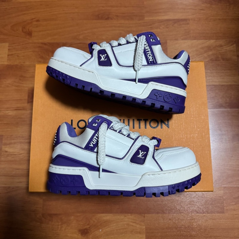 Lv Trainer Maxi小胖丁 路易威登 女款 白紫色36碼-0