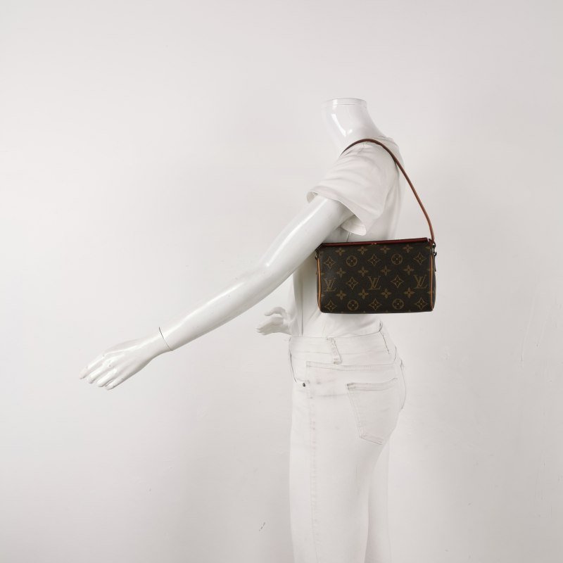 Louis Vuitton (LV) Recital表參道盒子植鞣革Monogram印花立體方形中古單肩包-1