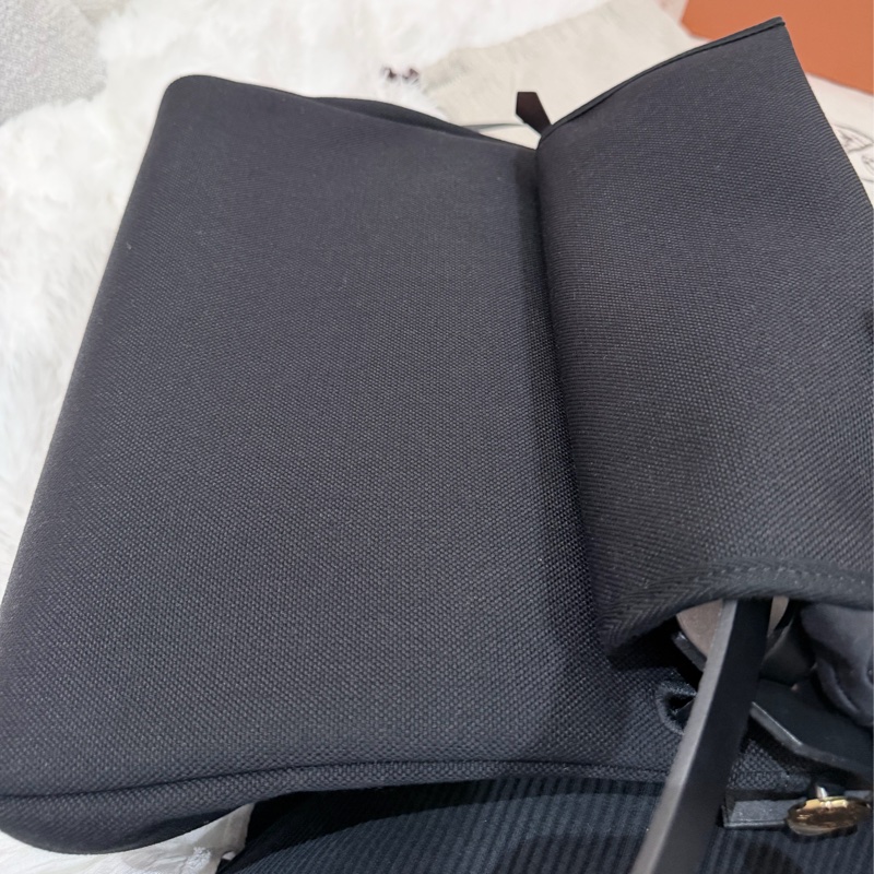 Hermes/ Herbag 31/ 全黑帆布金扣/ Z刻-16