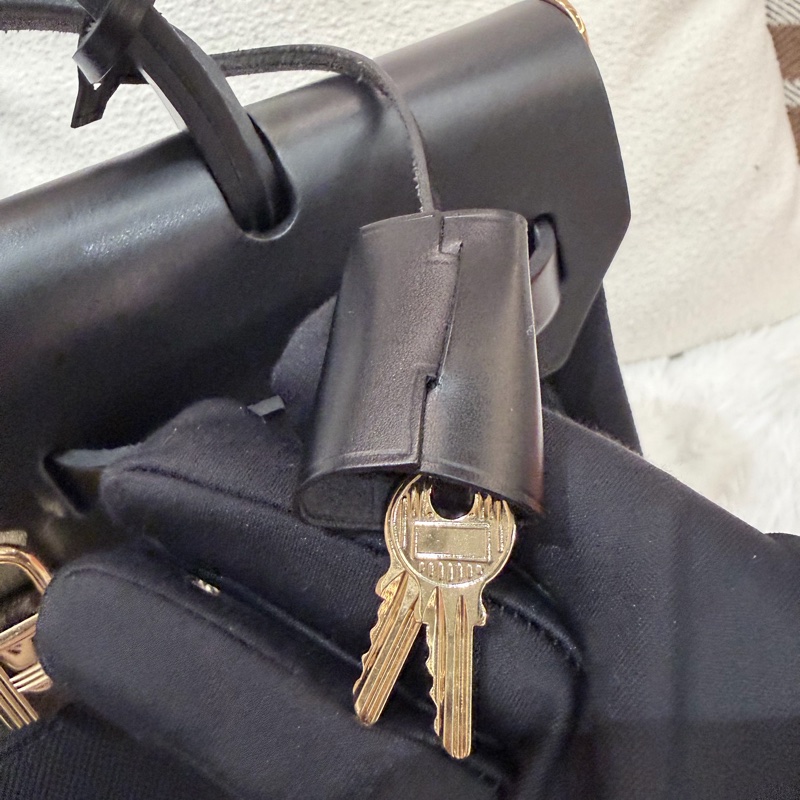 Hermes/ Herbag 31/ 全黑帆布金扣/ Z刻-17