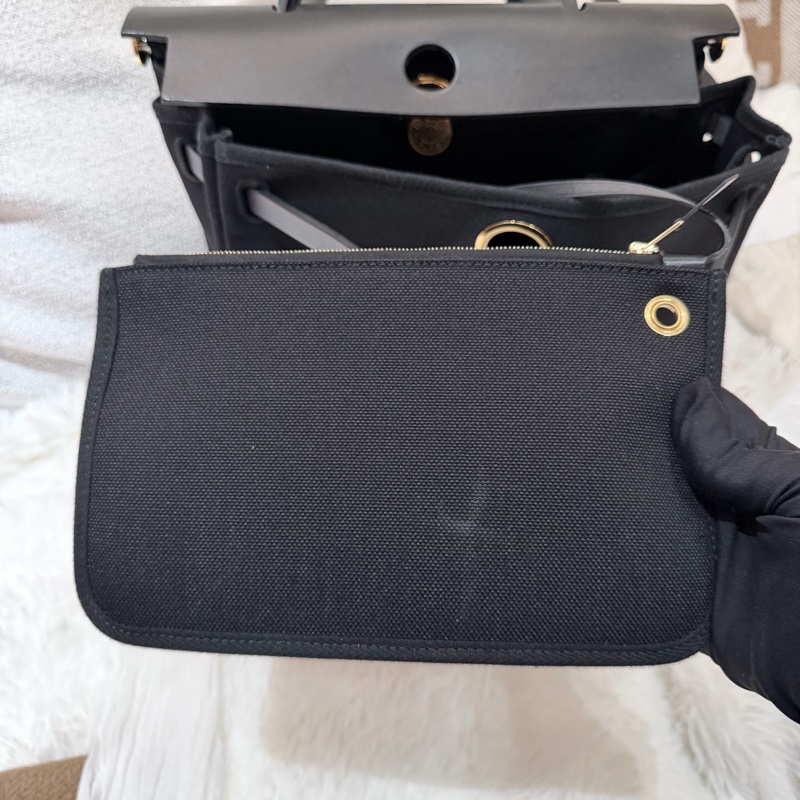 Hermes/ Herbag 31/ 全黑帆布金扣/ Z刻-27