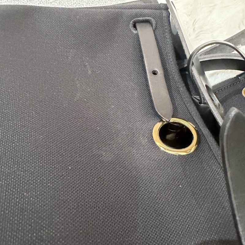 Hermes/ Herbag 31/ 全黑帆布金扣/ Z刻-35