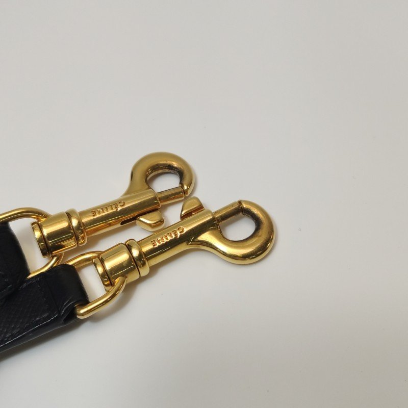 Celine Belt鯰魚包Micro牛皮純色紐結飾帶斜背包單肩包-9