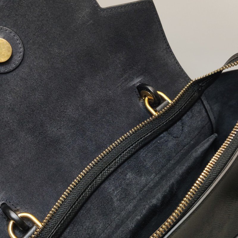 Celine Belt鯰魚包Micro牛皮純色紐結飾帶斜背包單肩包-11