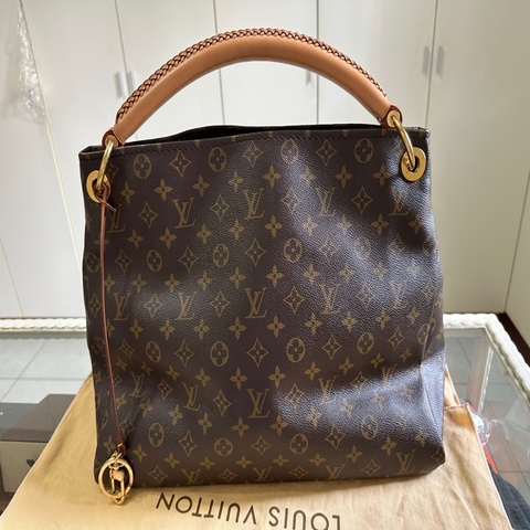 Louis Vuitton  M40249 MM