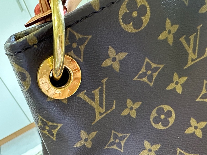 Louis Vuitton M40249 MM-17