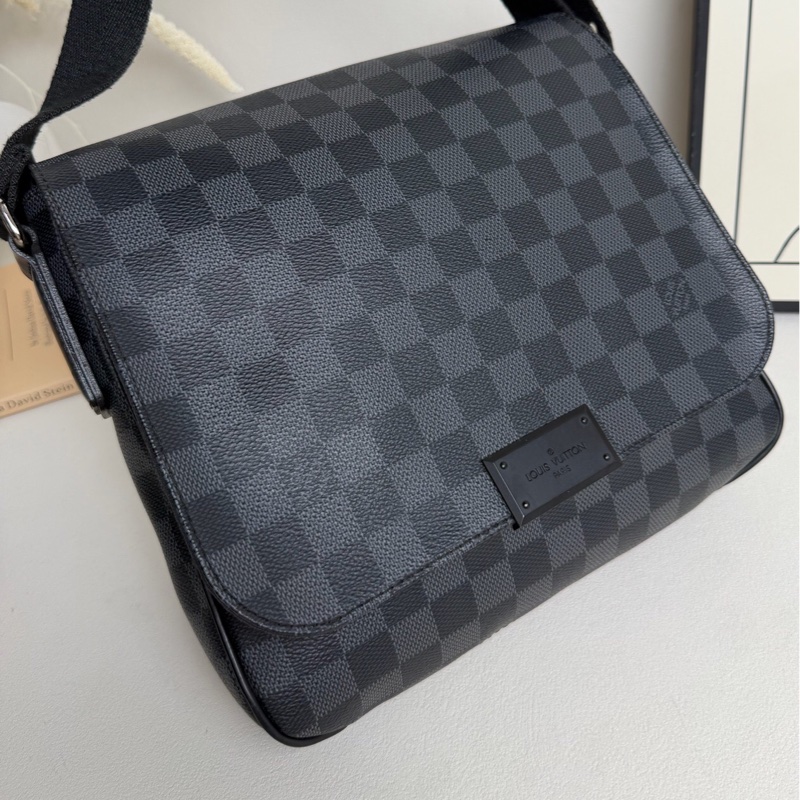 Louis Vuitton 路易威登 黑色棋盤格 郵差包 單肩斜挎包-3