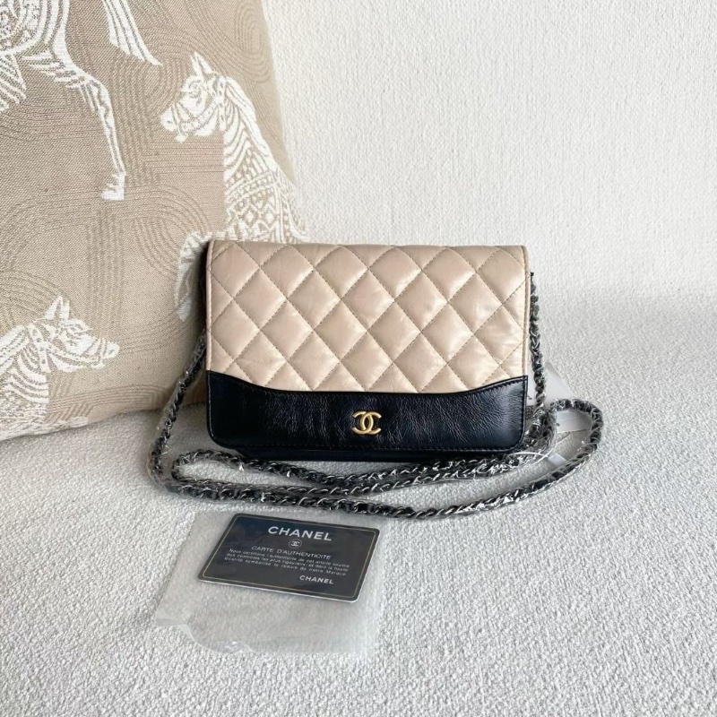 Chanel 流浪拼色woc鏈條包 黑色拼奶茶色 金扣 油蠟皮 19*13*4 9新 配件塵袋保卡-2