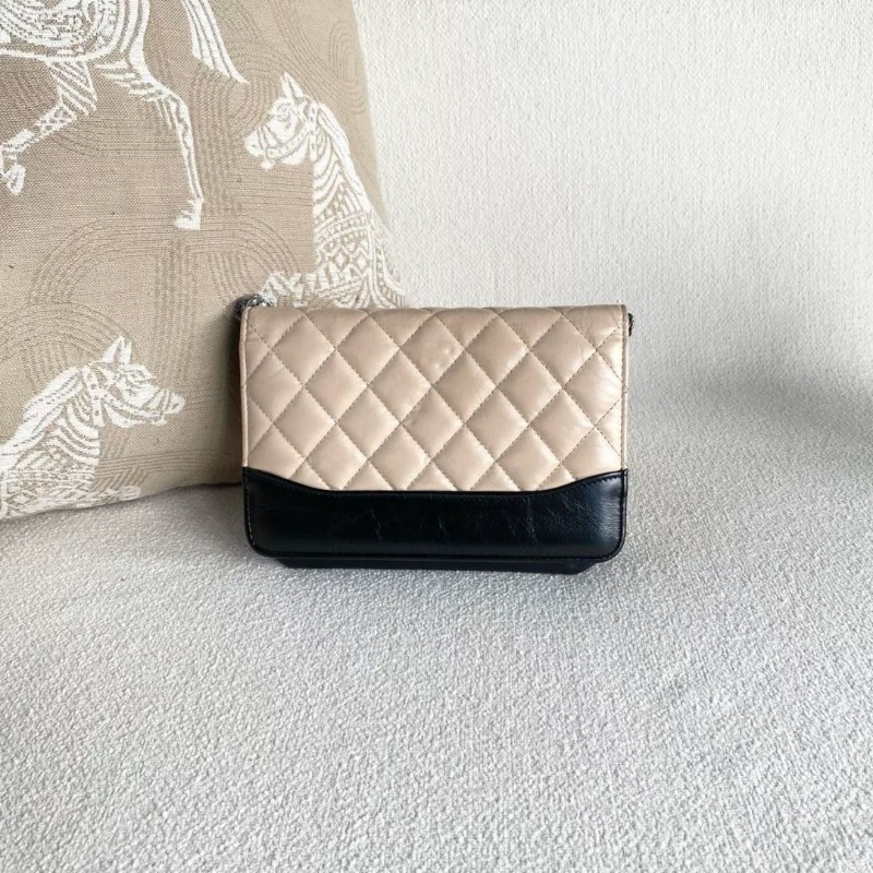 Chanel 流浪拼色woc鏈條包 黑色拼奶茶色 金扣 油蠟皮 19*13*4 9新 配件塵袋保卡-3