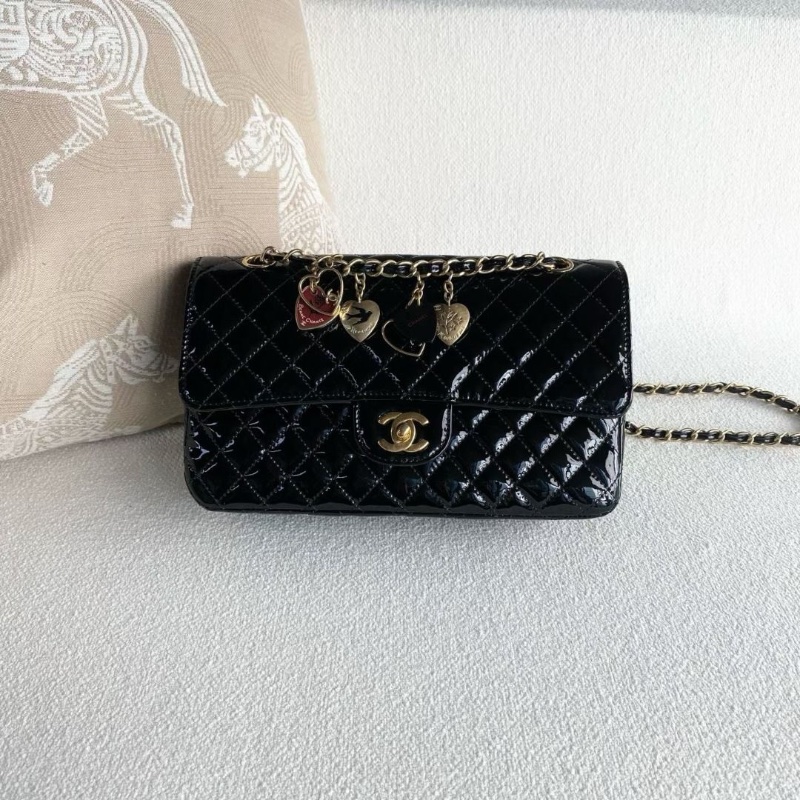 Chanel 黑金愛心鏈條CF中號 漆皮 25*15*6.5 9新 配件塵袋-5