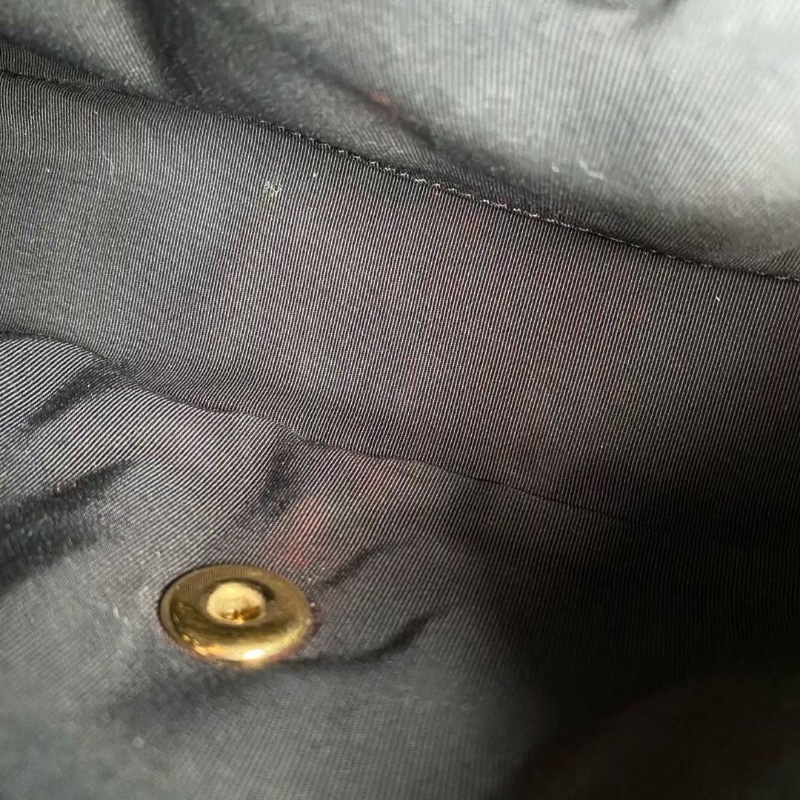 Chanel 黑金愛心鏈條CF中號 漆皮 25*15*6.5 9新 配件塵袋-6