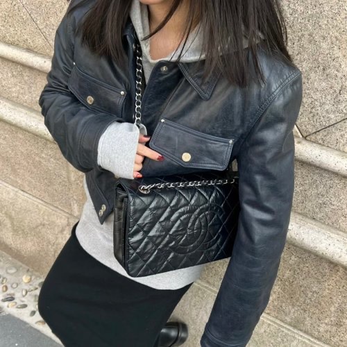 CHANEL Classic Flap Timeless CC 黑色亮面小牛皮銀鍊包-5