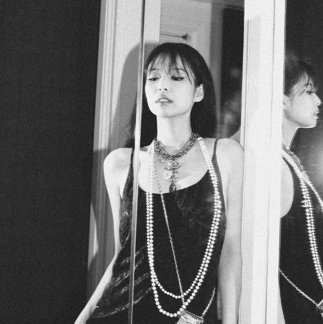 Chanel 2023 真絲黑色CC蝴蝶結手套洋裝裙-23