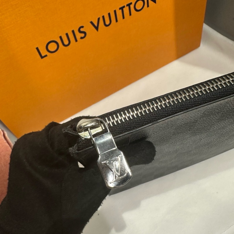 近全新🌟Louis Vuitton LV Portfolio 大手拿包 |Classic Trend CT精品|台北東區實體-2