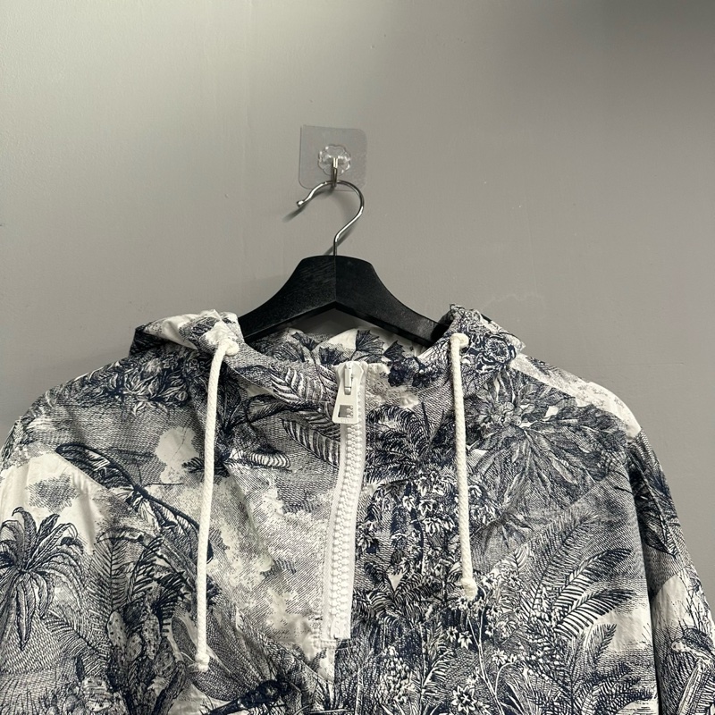 專櫃2折出🌟Dior 滿版叢林Logo衝鋒衣|Classic Trend CT精品|台北東區實體-1