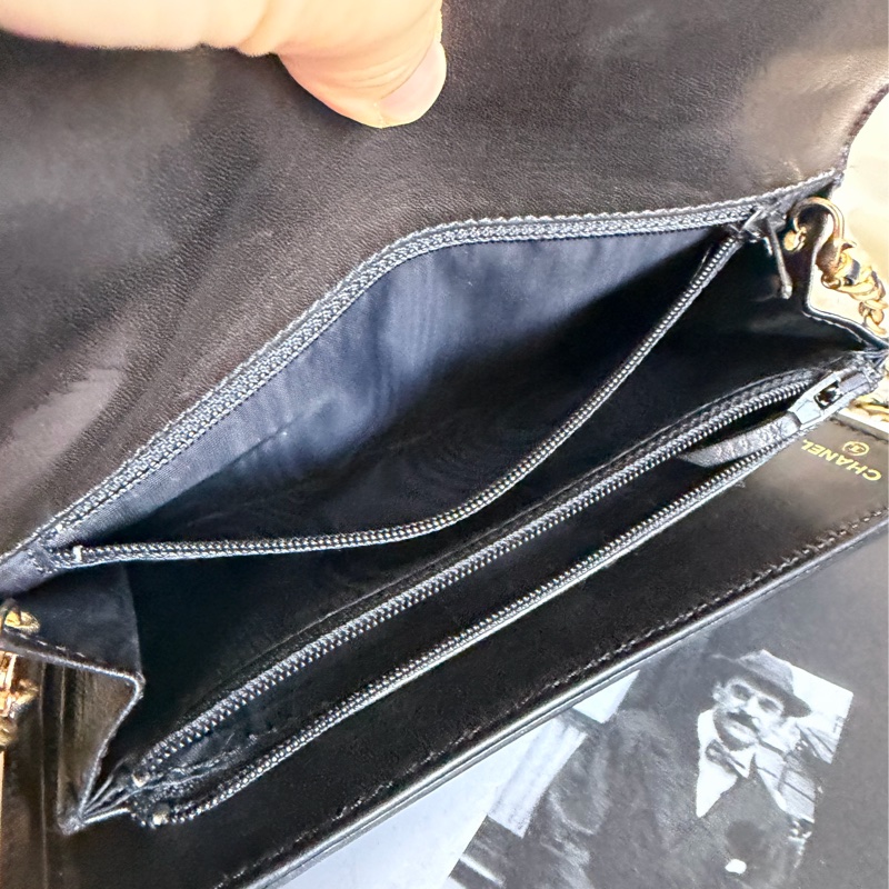 香奈兒 黑色 黑色皮革 黑色皮革 雙c 荔枝牛皮 經典款 長夾 錢包 金扣 手袋 側斜包 孭背包 長夾 單肩包 包包 鏈條錢包 chanel black caviar bag 肩背 手提包 側背包 斜挎包 斜背包 中古包 經典款-29