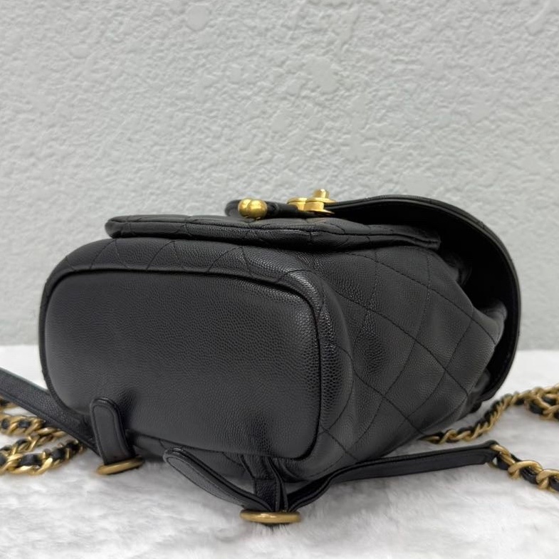 99新 Chanel 香奈兒 24A 黑金 荔枝皮 雙肩包 芯片款 尺寸:21×19cm -6