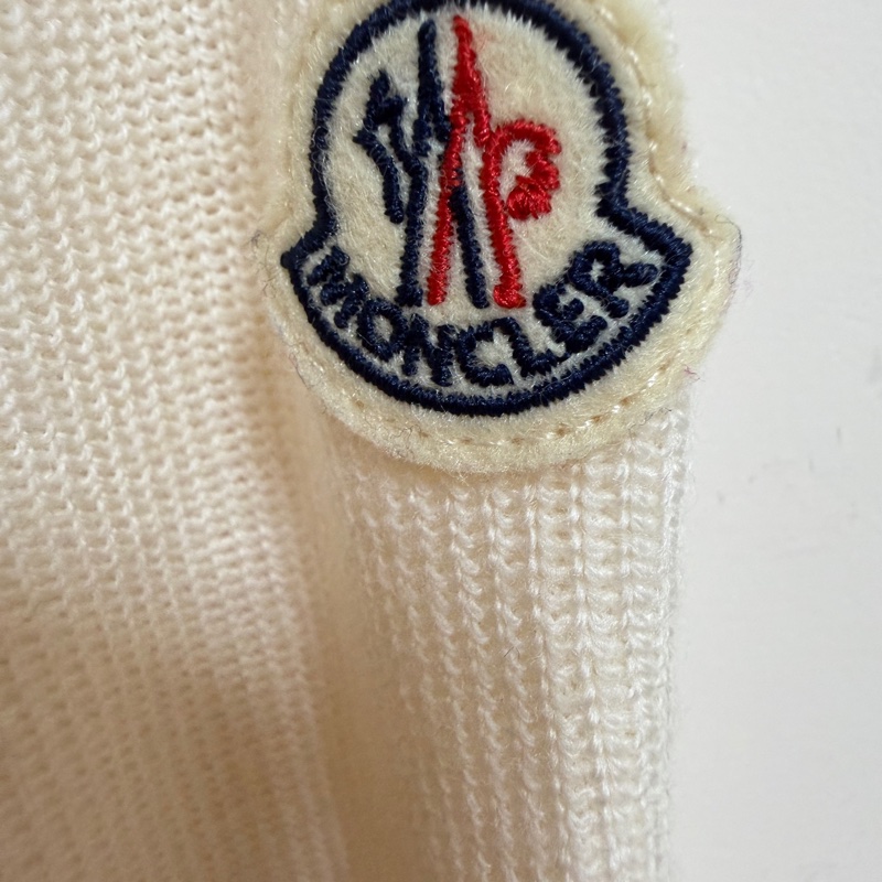 Moncler 拼接款薄羽絨外套-4