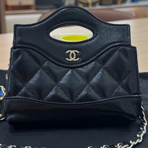 Chanel/香奈兒31Bag mini黑色油蠟皮菱格紋鏈條包手提斜挎包芯片款