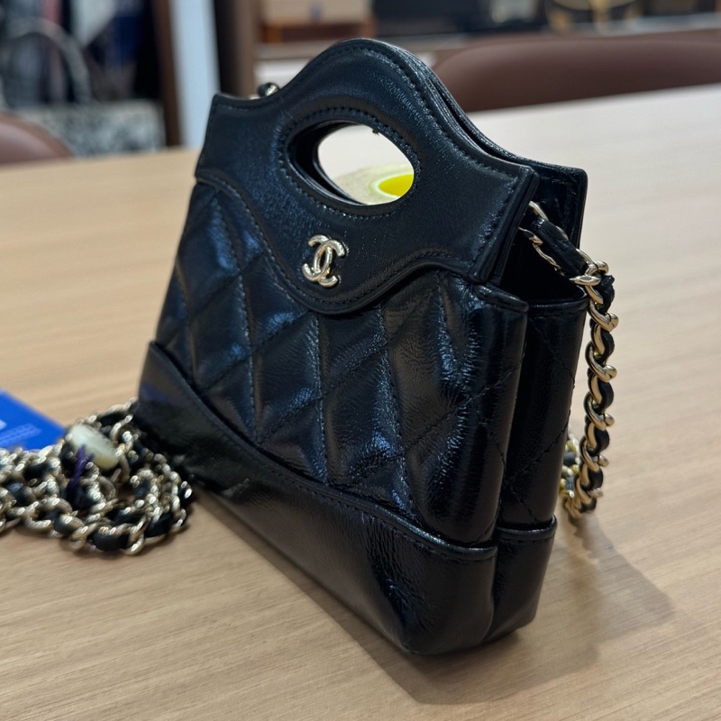 Chanel/香奈兒31Bag mini黑色油蠟皮菱格紋鏈條包手提斜挎包芯片款-3