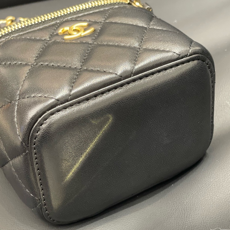 香奈兒/Chanel 黑金金球小盒子單肩斜跨包 經典黑色 小羊皮 11×8×9 保卡30開-4