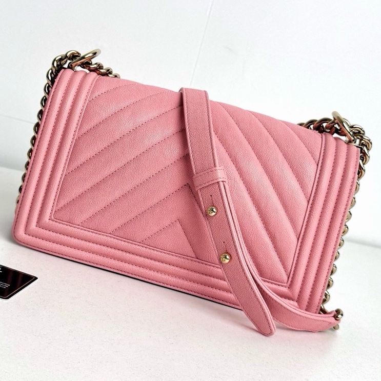 【全新品】Chanel 香奈兒 27開 櫻花粉金扣v紋荔枝牛皮Leboy中號鏈條包-3