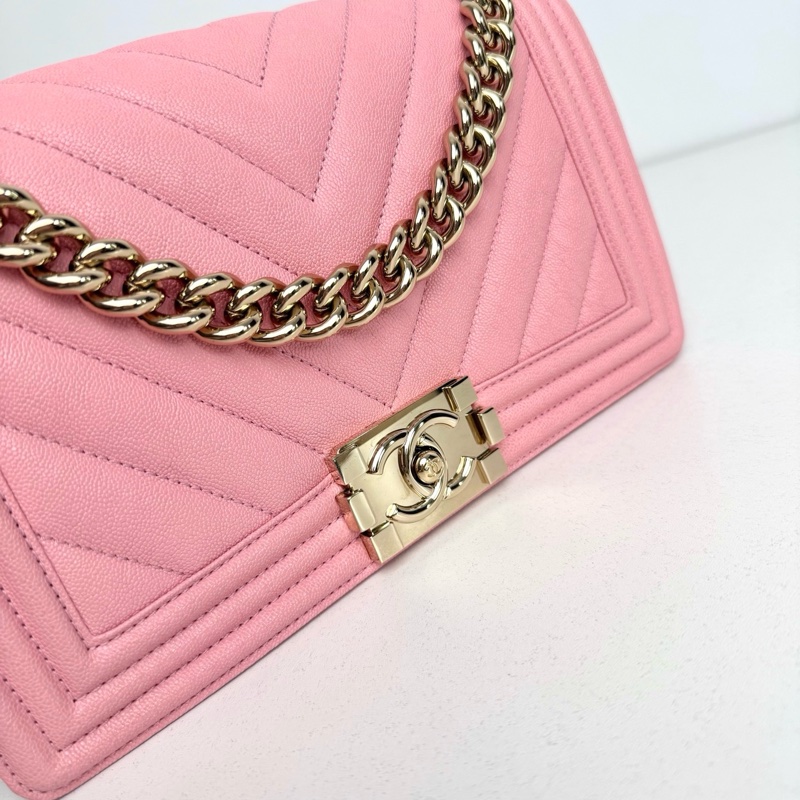 【全新品】Chanel 香奈兒 27開 櫻花粉金扣v紋荔枝牛皮Leboy中號鏈條包-4