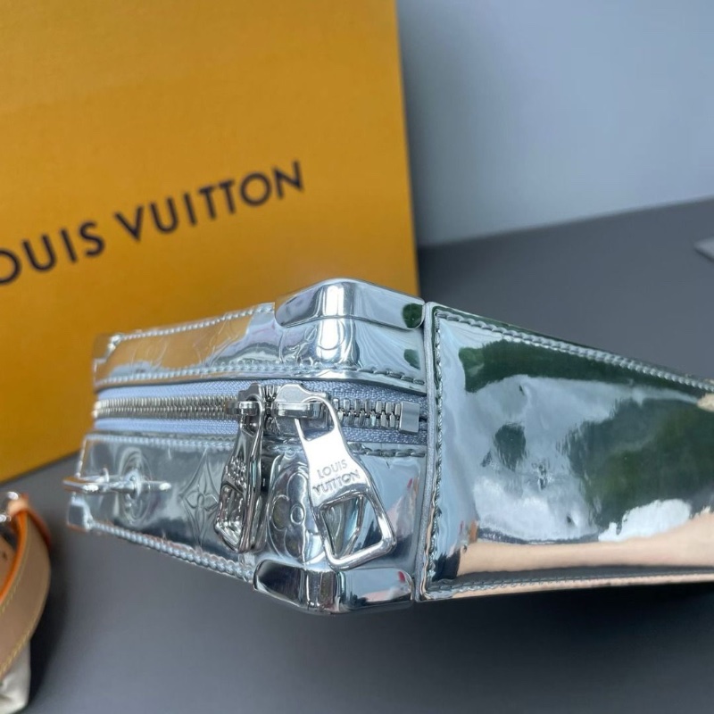 LV 芯片款 Handle trunk 銀色漆皮硬盒包 銀色鏡面 21*14.5*7 9新 配件肩帶 塵袋 盒子-3